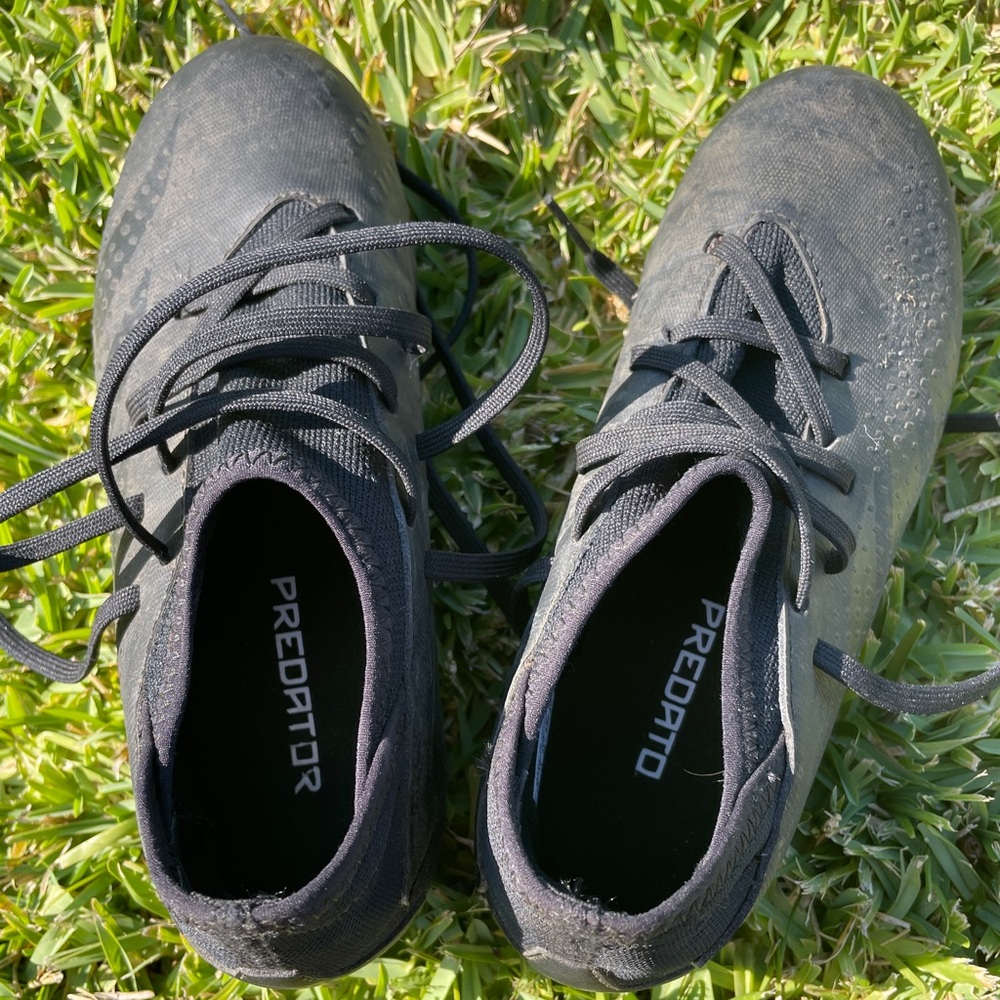 Adidas Predator Black Athletic Shoes